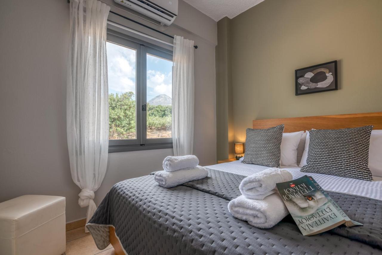 Alexandros Luxury House Villa ฟาลาซาร์นา ภายนอก รูปภาพ
